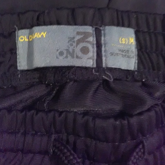 Old Navy Boy's jim shorts size 8M - Picture 4 of 4